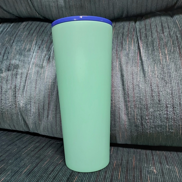 Starbucks Hibiscus Tumbler Summer 2020 24 oz Venti size.